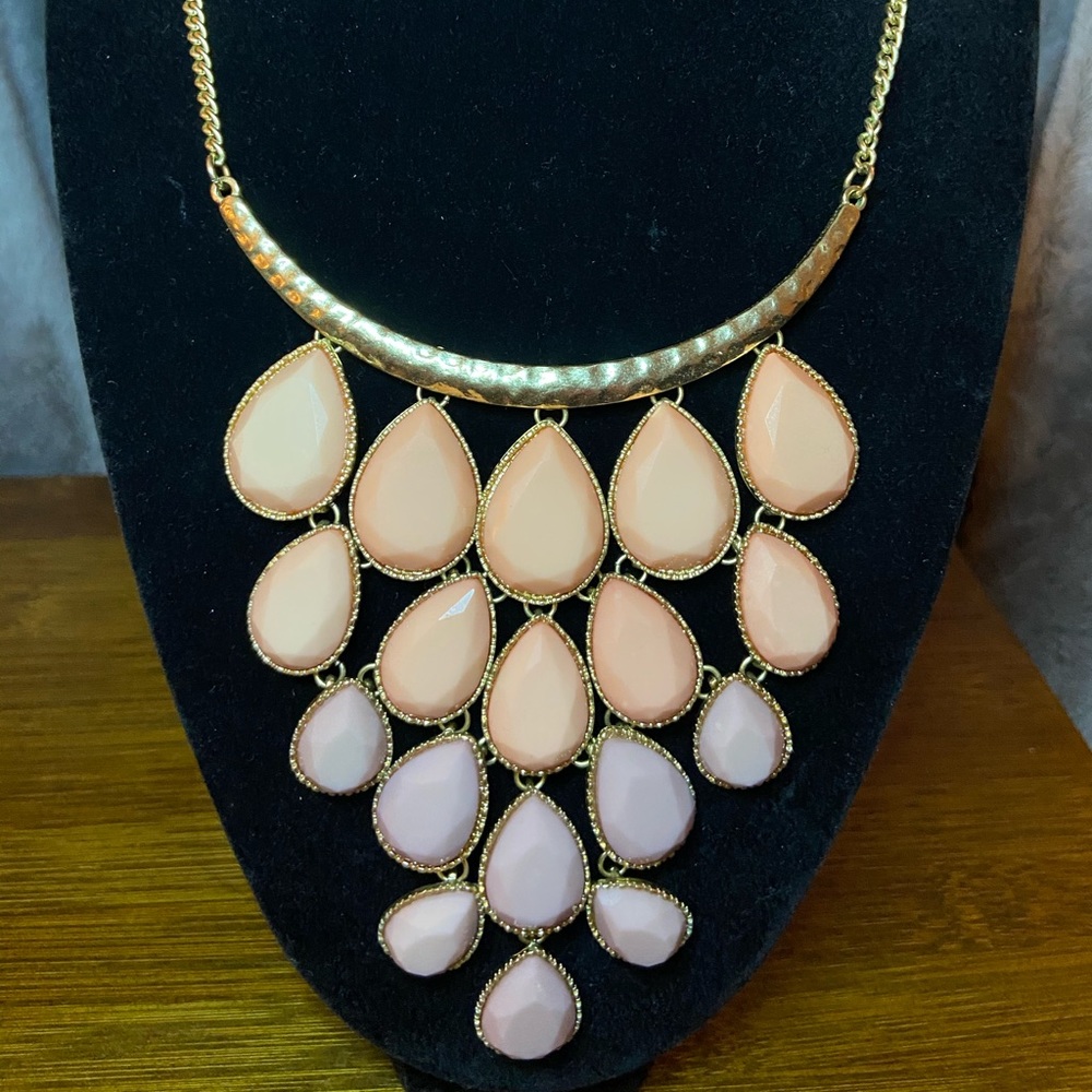Necklace - Picture 4 of 4
